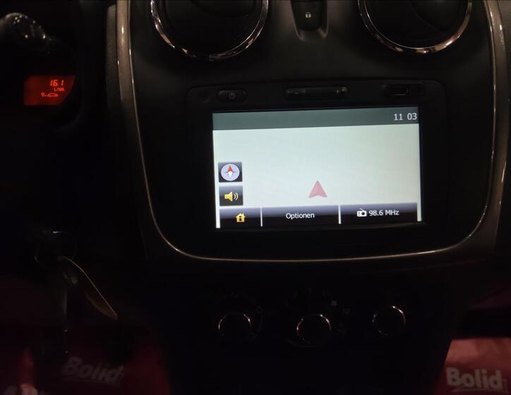 Dacia Sandero 15