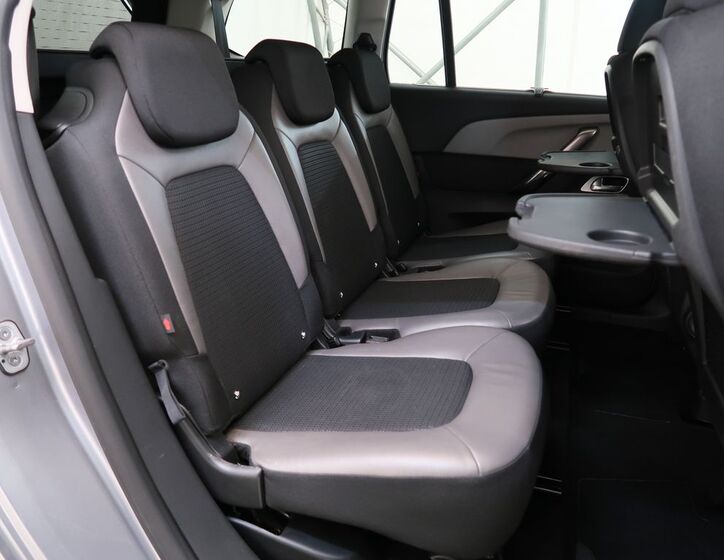 Citroën Grand C4 SpaceTourer 31
