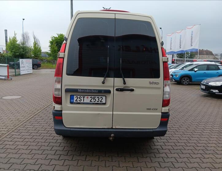 Mercedes-Benz Vito 4