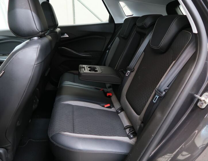 Opel Grandland X 27