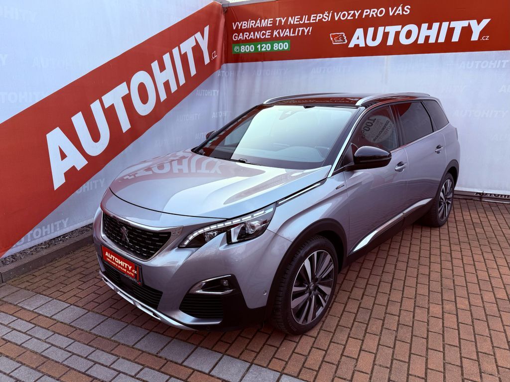 Peugeot 5008 1