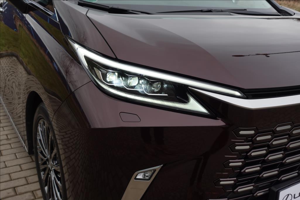 Lexus LM 350h