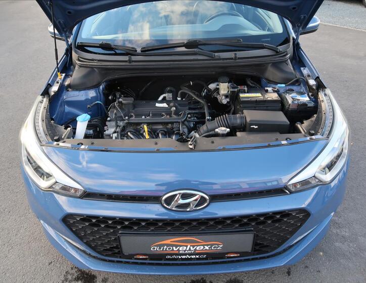 Hyundai i20 20