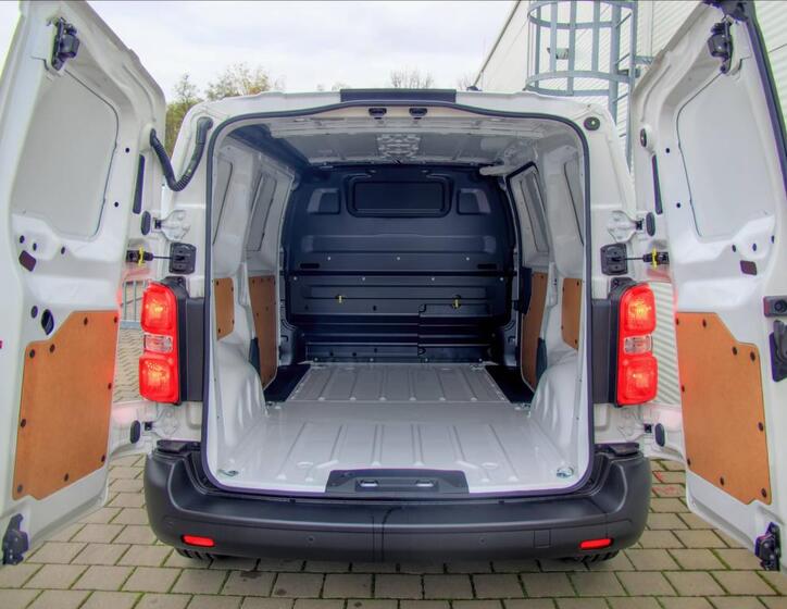 Citroën ë-Jumpy 7