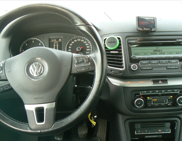 Volkswagen Sharan 12