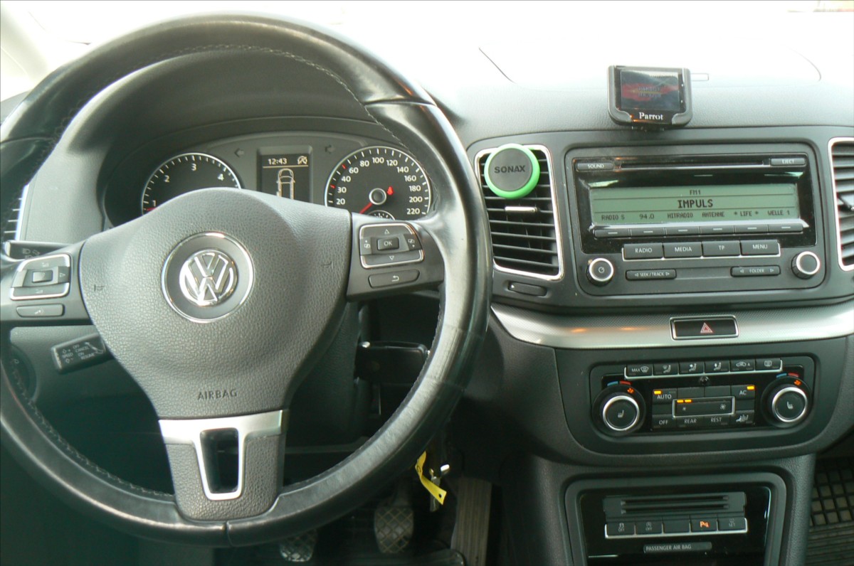 Volkswagen Sharan