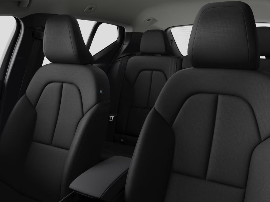 Volvo EX40
