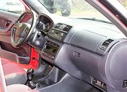 Škoda Fabia 16