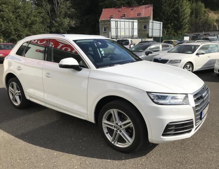 Audi Q5 4