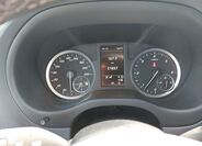Mercedes-Benz Vito 17