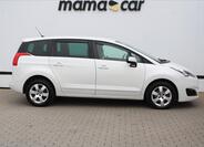 Peugeot 5008 8