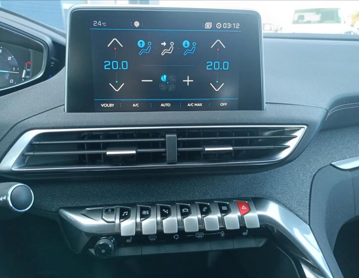 Peugeot 3008 16