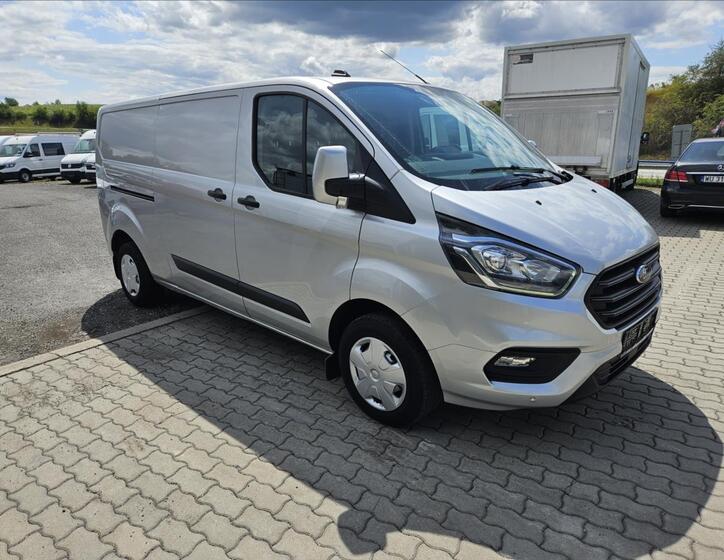 Ford Transit Custom 2