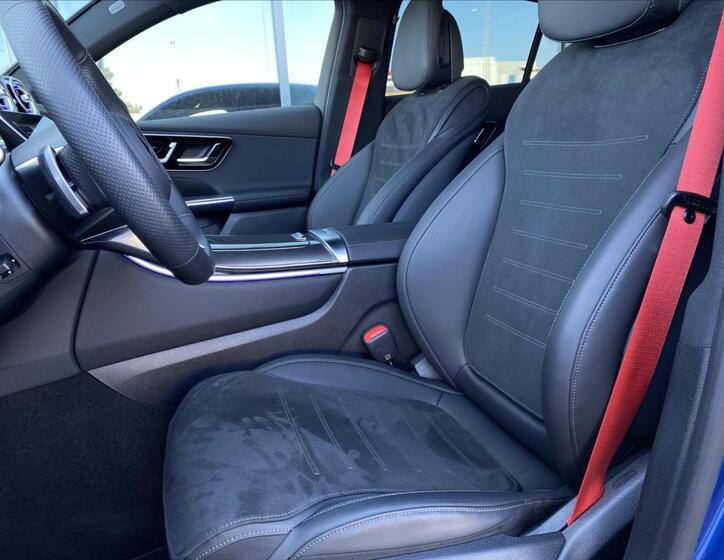 Mercedes-Benz GLC 10