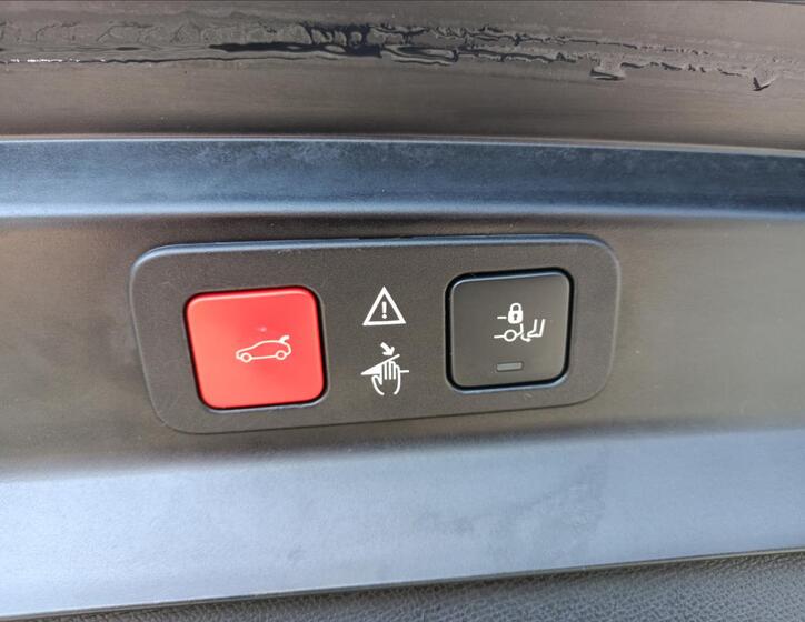 Peugeot 5008 31