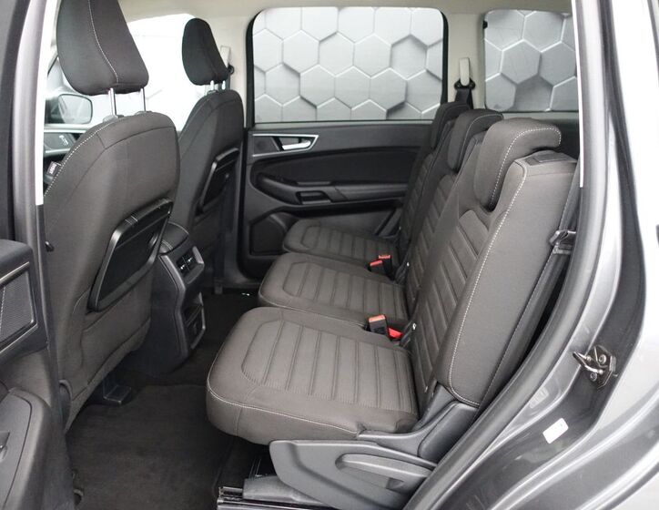Ford Galaxy 25