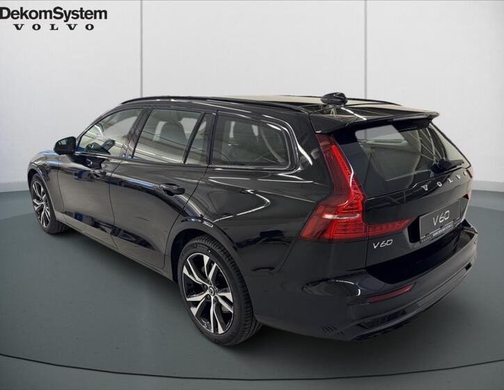 Volvo V60 4