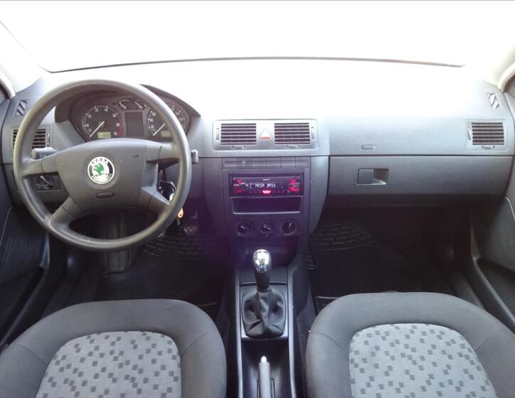 Škoda Fabia 30