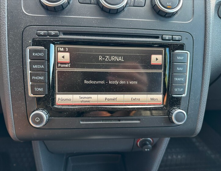 Volkswagen Touran 26