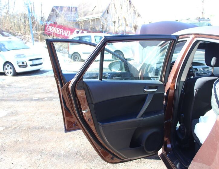 Mazda 3 20