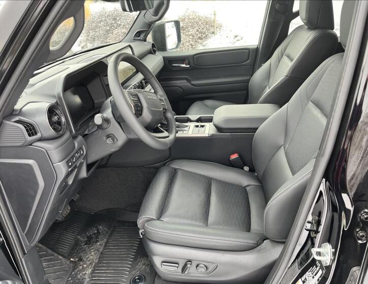 Toyota Land Cruiser 15