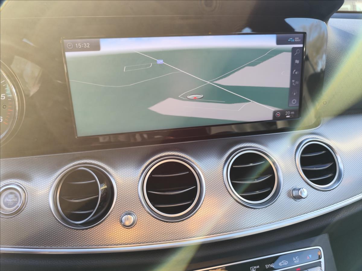 Mercedes-Benz Třídy E