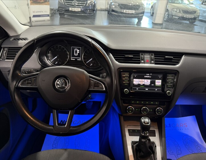 Škoda Octavia 19