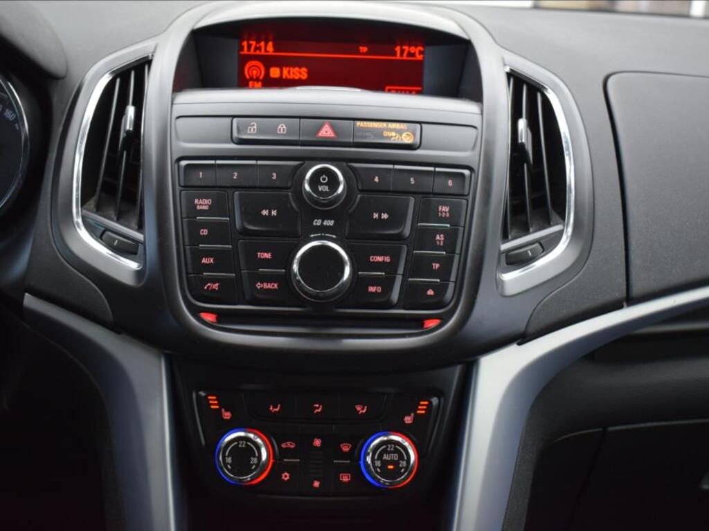 Opel Zafira 15