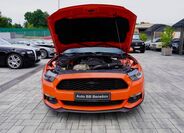 Ford Mustang 17
