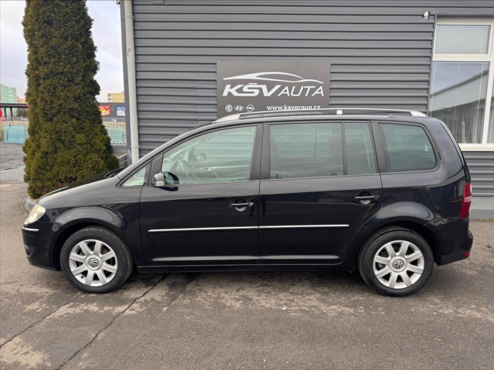 Volkswagen Touran 6
