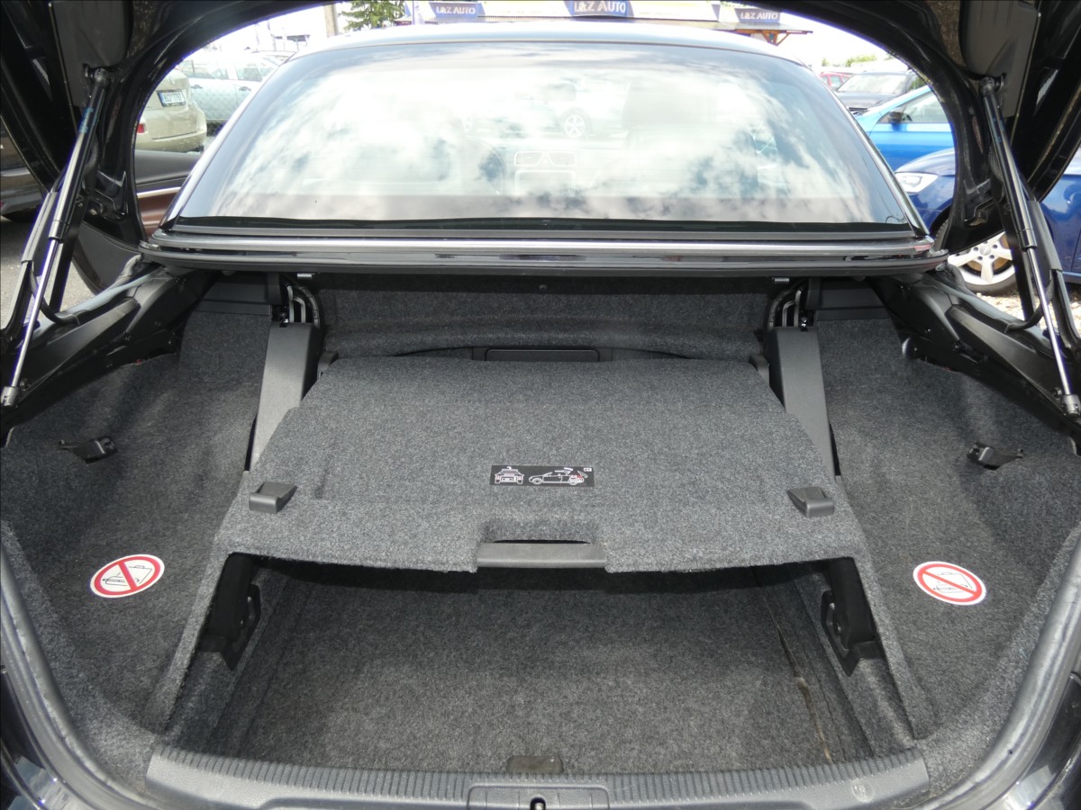 Volkswagen EOS