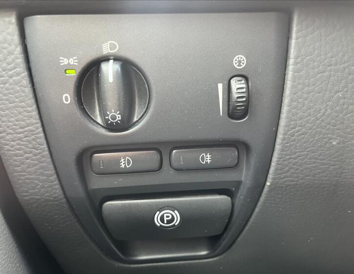 Volvo XC90 25