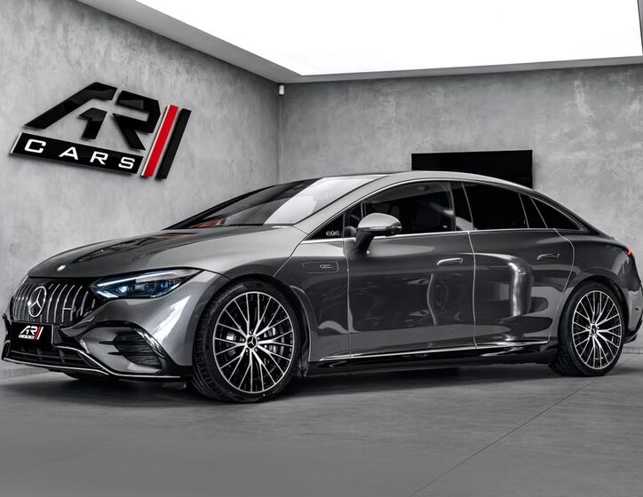 Mercedes-Benz EQE 1