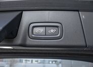Volvo V90 25