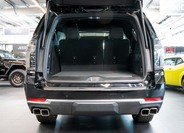 Chevrolet Suburban 6