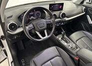 Audi Q2 6