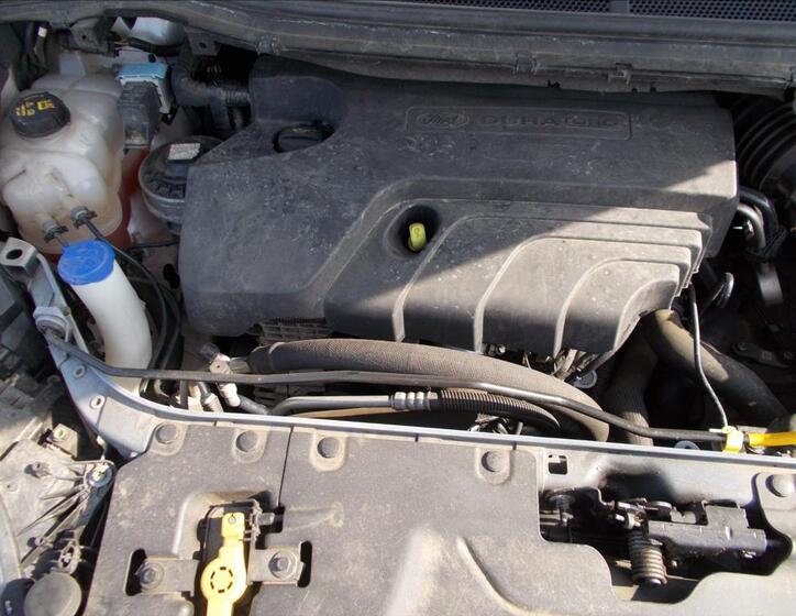 Ford S-MAX 32