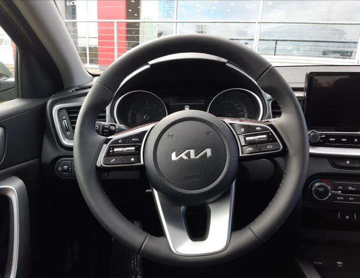 KIA Ceed 14