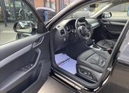Audi Q3 10