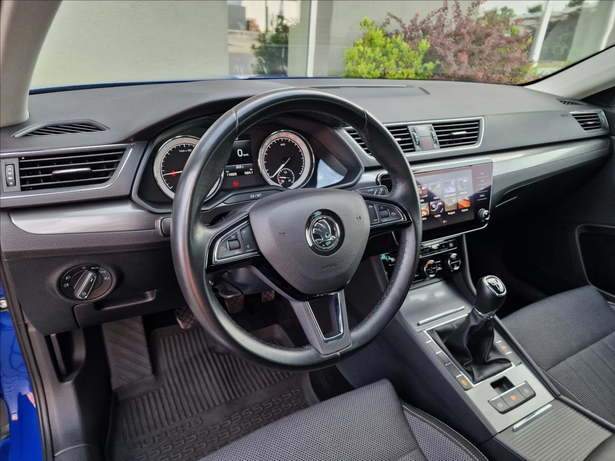 Škoda Superb