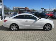 Mercedes-Benz Třídy E 6