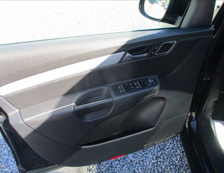 Volkswagen Sharan 13