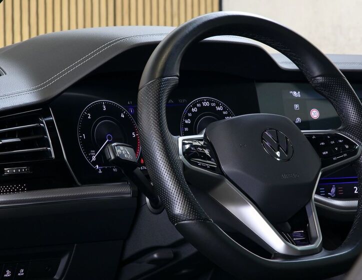 Volkswagen Touareg 15