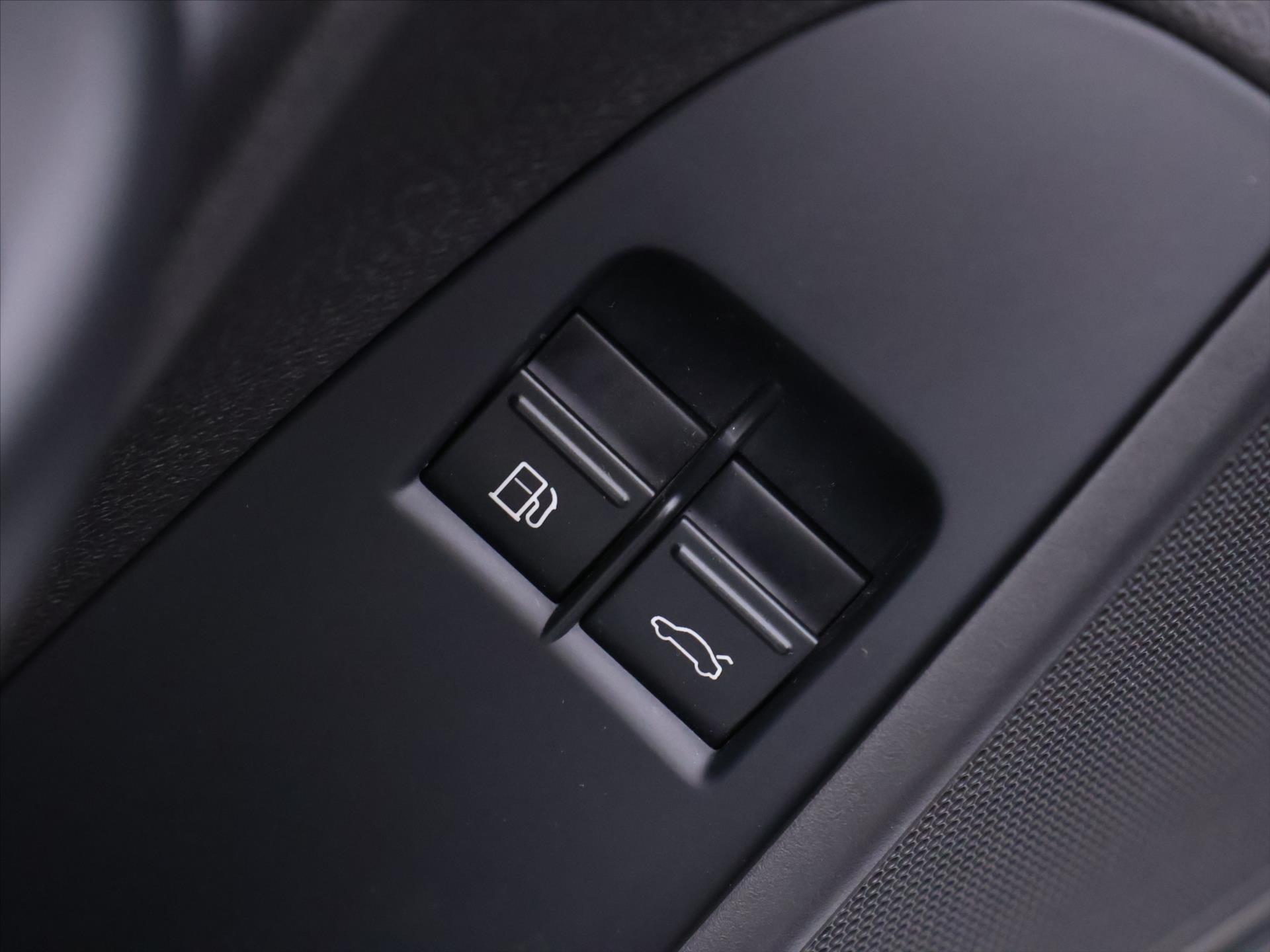 Volkswagen EOS