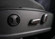 Volkswagen Golf 37