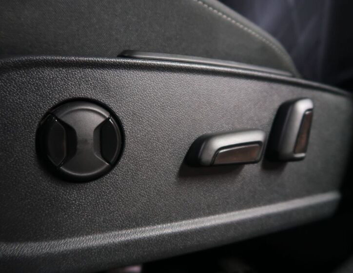 Volkswagen Golf 37