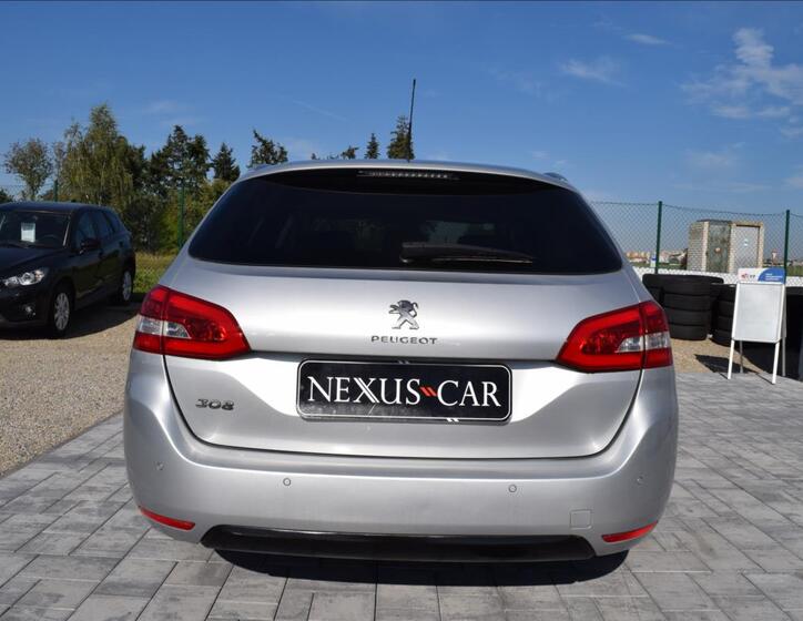Peugeot 308 6