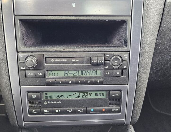 Volkswagen Golf 10