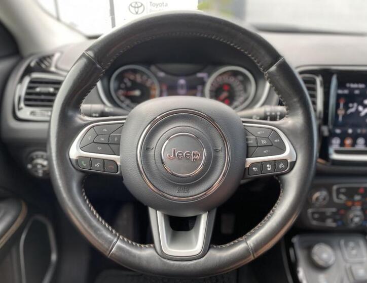 Jeep Compass 15