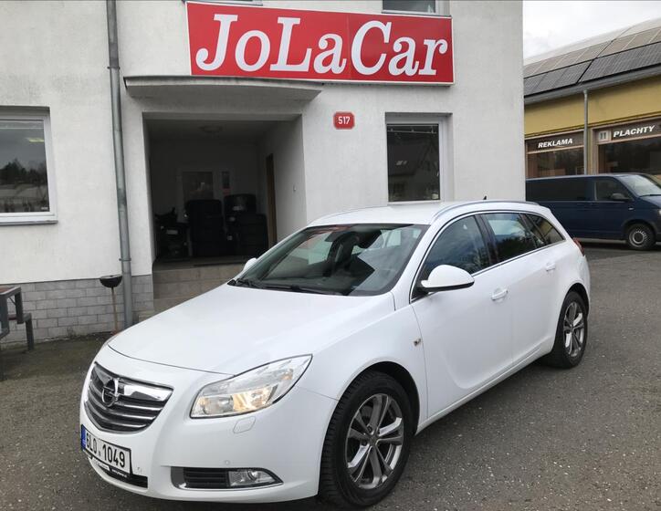 Opel Insignia 1